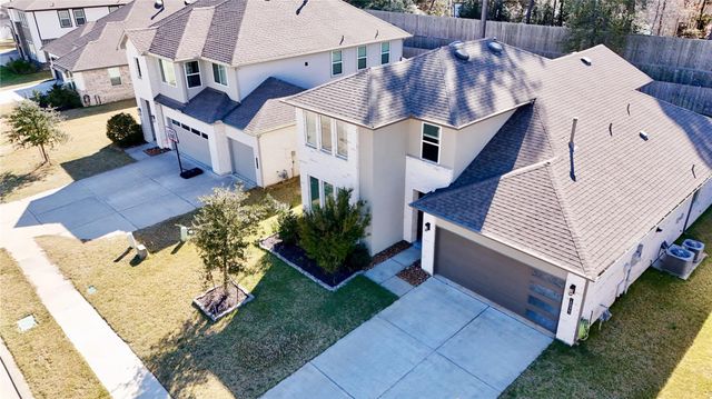 10023 Angelina Woods Lane, Conroe, TX 77384