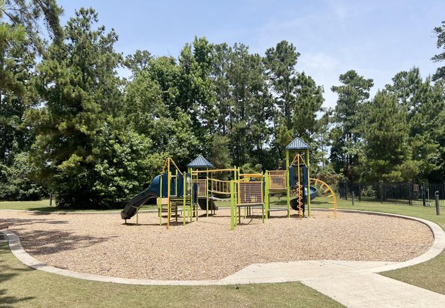 10023 Angelina Woods Lane, Conroe, TX 77384