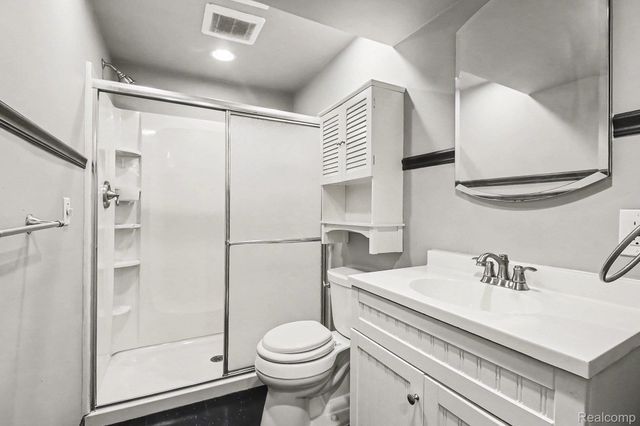 21920 Quail Ridge Drive N, Brownstown Charter Township, MI 48193