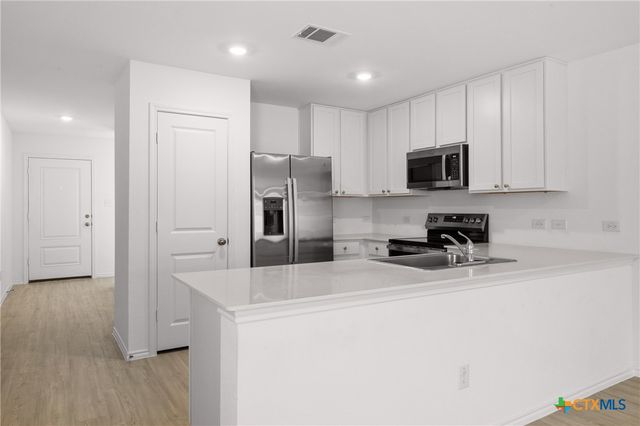 517 Texas Angel Way, Jarrell, TX 76537