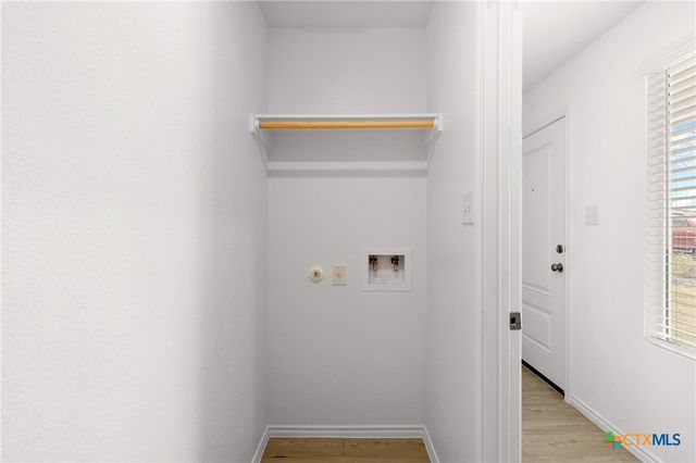 517 Texas Angel Way, Jarrell, TX 76537