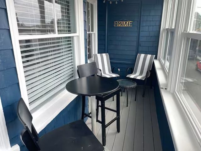 41 Merton Road 2, Newport, RI 02840