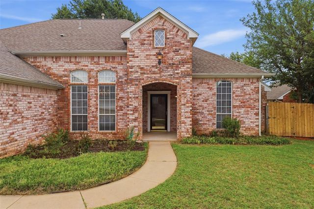 2608 Kingsley Lane, Oklahoma City, OK 73128