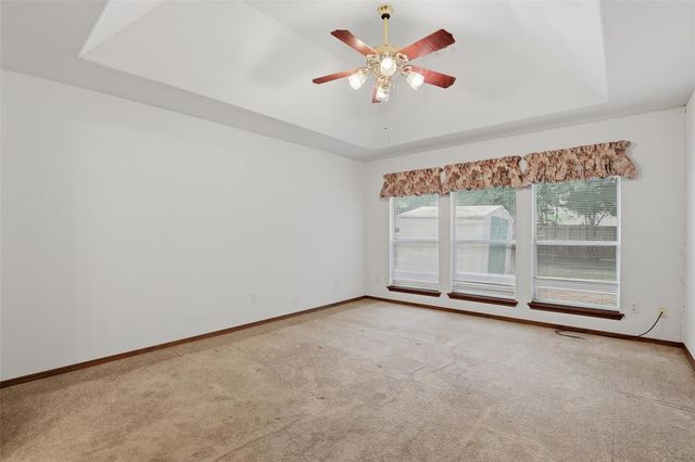 2608 Kingsley Lane, Oklahoma City, OK 73128