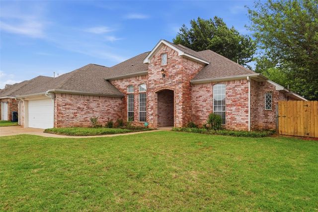 2608 Kingsley Lane, Oklahoma City, OK 73128