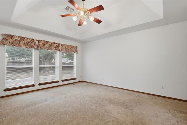 2608 Kingsley Lane, Oklahoma City, OK 73128