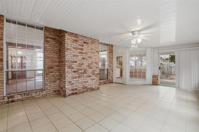 2608 Kingsley Lane, Oklahoma City, OK 73128