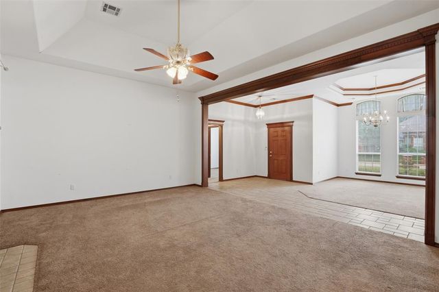 2608 Kingsley Lane, Oklahoma City, OK 73128