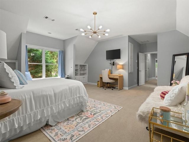 9745 AUTRY FALLS Drive, Alpharetta, GA 30022