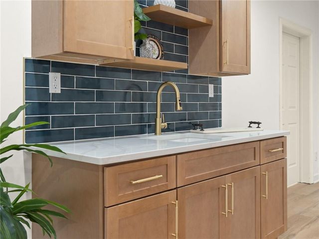 9745 AUTRY FALLS Drive, Alpharetta, GA 30022