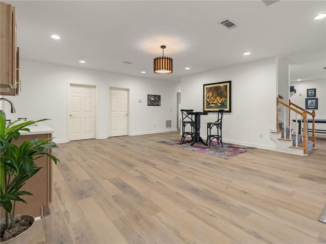 9745 AUTRY FALLS Drive, Alpharetta, GA 30022