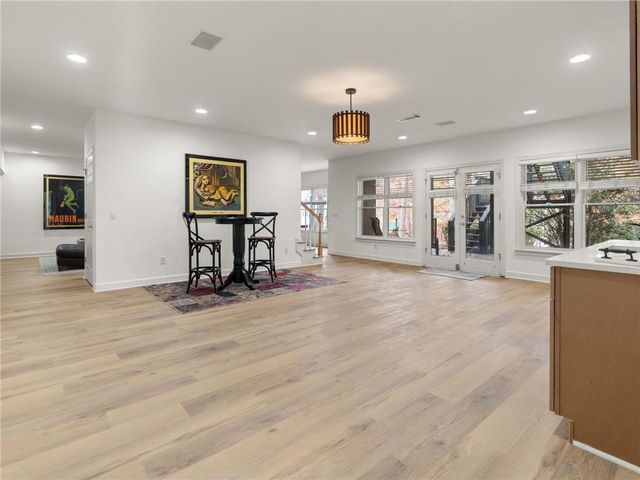 9745 AUTRY FALLS Drive, Alpharetta, GA 30022