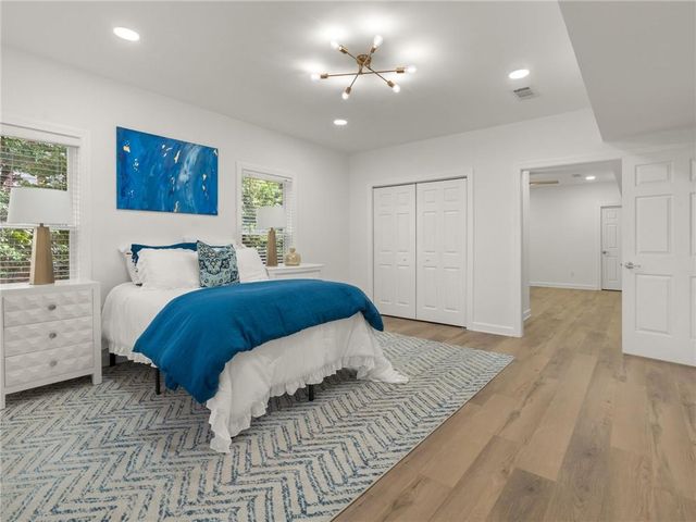 9745 AUTRY FALLS Drive, Alpharetta, GA 30022