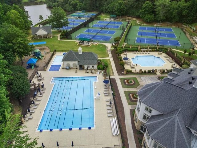 9745 AUTRY FALLS Drive, Alpharetta, GA 30022