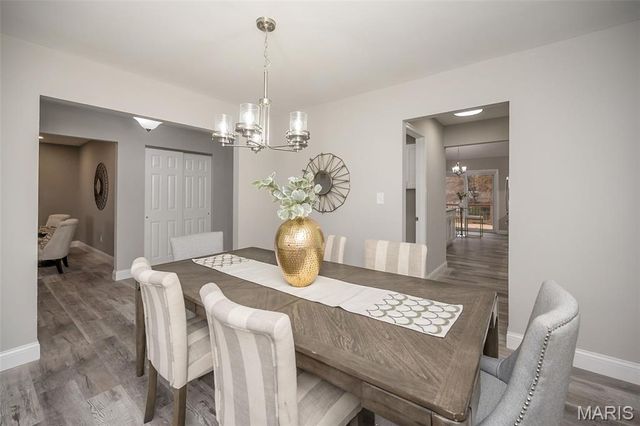 1666 Old Baxter Road, Chesterfield, MO 63017