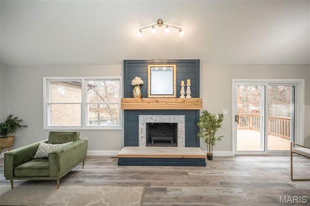 1666 Old Baxter Road, Chesterfield, MO 63017