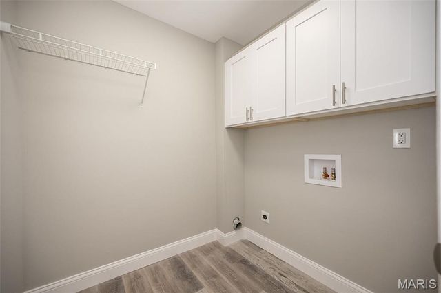 1666 Old Baxter Road, Chesterfield, MO 63017