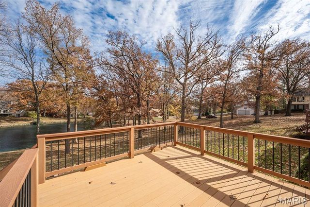 1666 Old Baxter Road, Chesterfield, MO 63017