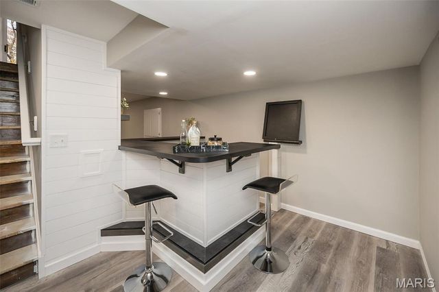 1666 Old Baxter Road, Chesterfield, MO 63017