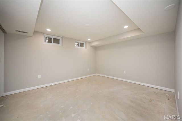 1666 Old Baxter Road, Chesterfield, MO 63017