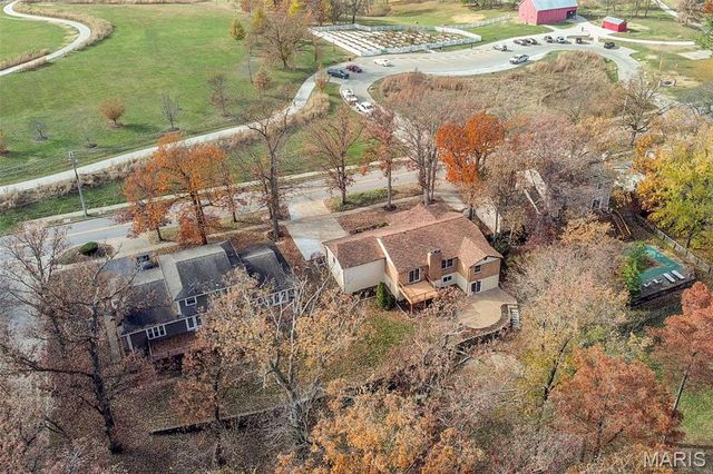 1666 Old Baxter Road, Chesterfield, MO 63017