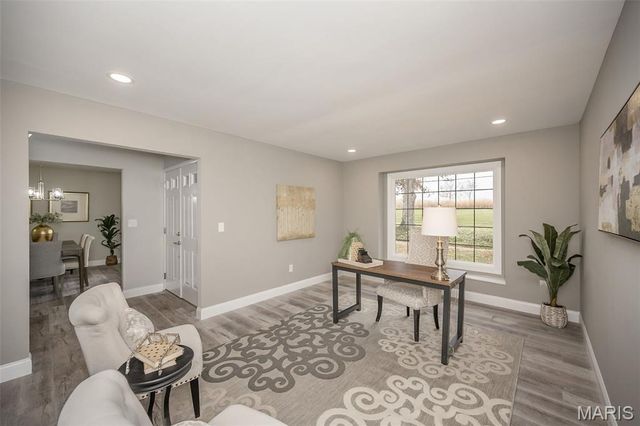 1666 Old Baxter Road, Chesterfield, MO 63017