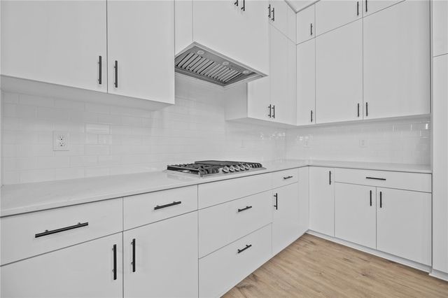 1006 Center Avenue, Springdale, AR 72764