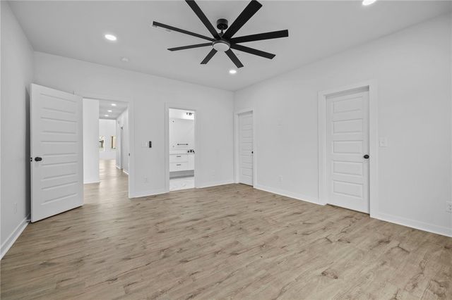 1006 Center Avenue, Springdale, AR 72764