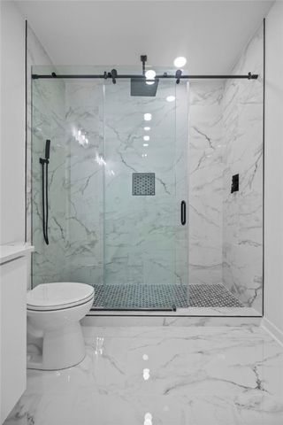 1006 Center Avenue, Springdale, AR 72764