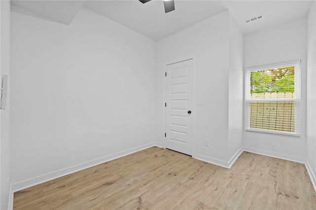 1006 Center Avenue, Springdale, AR 72764