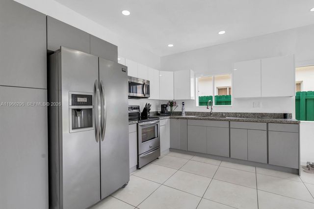 22572 SW 103rd Ct, Cutler Bay, FL 33190