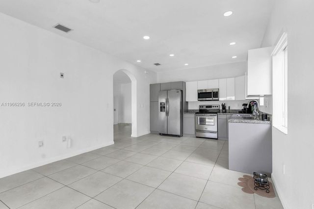 22572 SW 103rd Ct, Cutler Bay, FL 33190