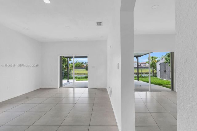 22572 SW 103rd Ct, Cutler Bay, FL 33190