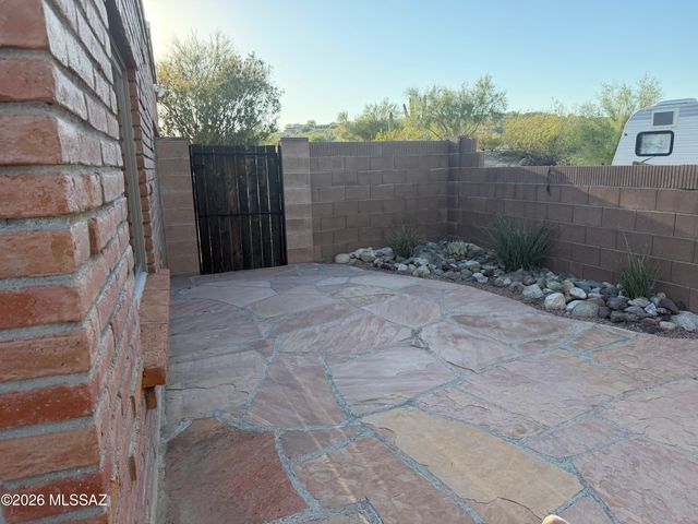 3800 N Tanuri Drive, Tucson, AZ 85750
