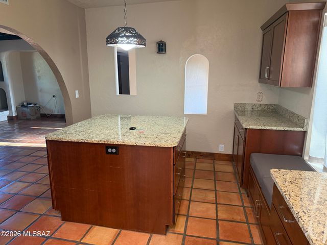 3800 N Tanuri Drive, Tucson, AZ 85750