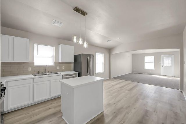 3139 Lodgemist Lane, Dickinson, TX 77539