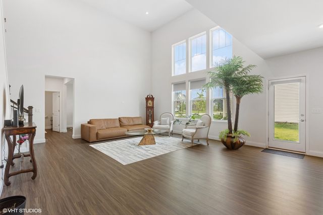 12906 S Sydney Circle, Plainfield, IL 60585