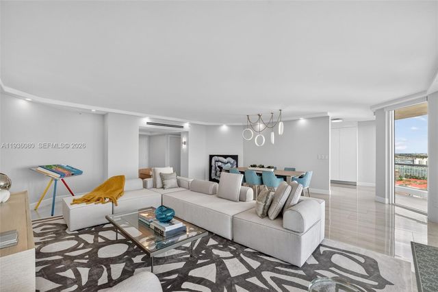 7000 Island Blvd 2306, Aventura, FL 33160