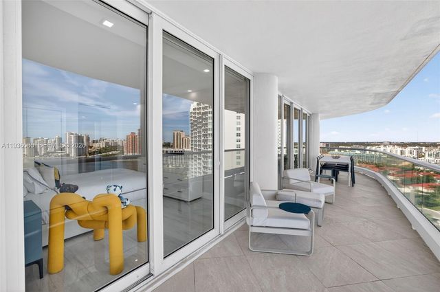 7000 Island Blvd 2306, Aventura, FL 33160