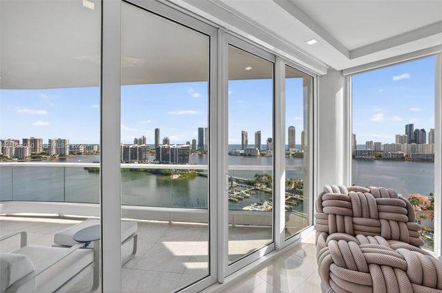 7000 Island Blvd 2306, Aventura, FL 33160