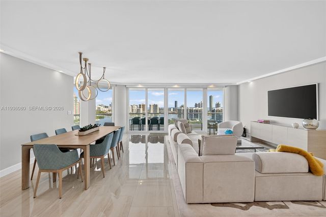 7000 Island Blvd 2306, Aventura, FL 33160