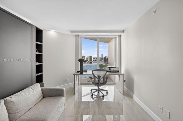 7000 Island Blvd 2306, Aventura, FL 33160