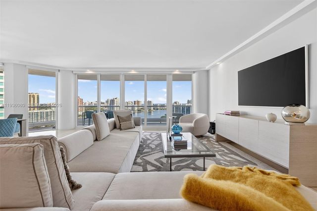 7000 Island Blvd 2306, Aventura, FL 33160