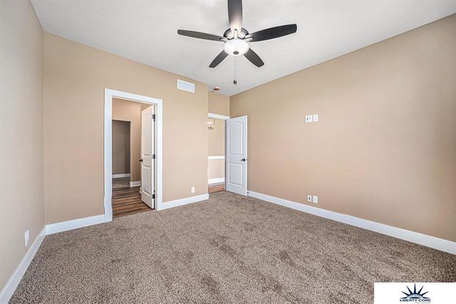 9618 N 167th Street, Bennington, NE 68007