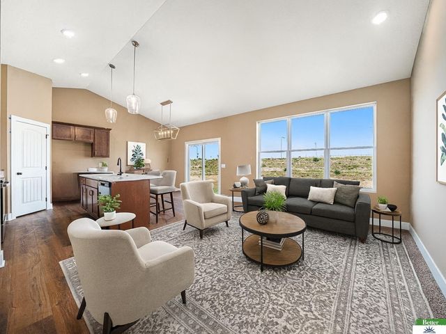 9618 N 167th Street, Bennington, NE 68007