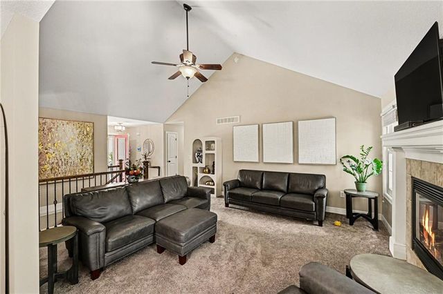 1550 S 104th Terrace, Edwardsville, KS 66111