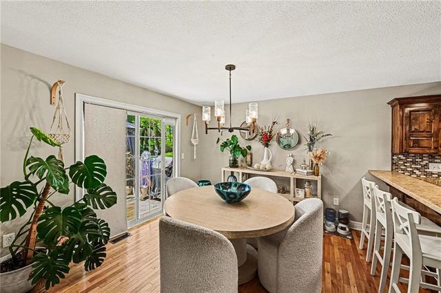 1550 S 104th Terrace, Edwardsville, KS 66111