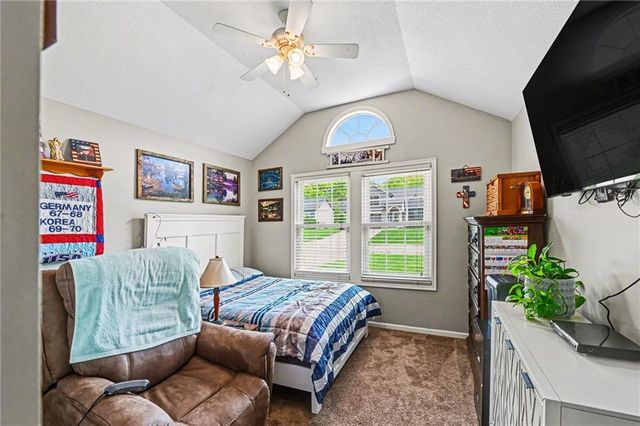 1550 S 104th Terrace, Edwardsville, KS 66111