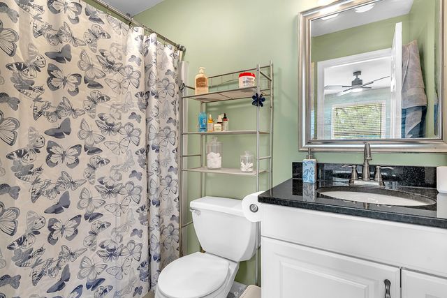 80 Lukes Court, Hobart, IN 46342