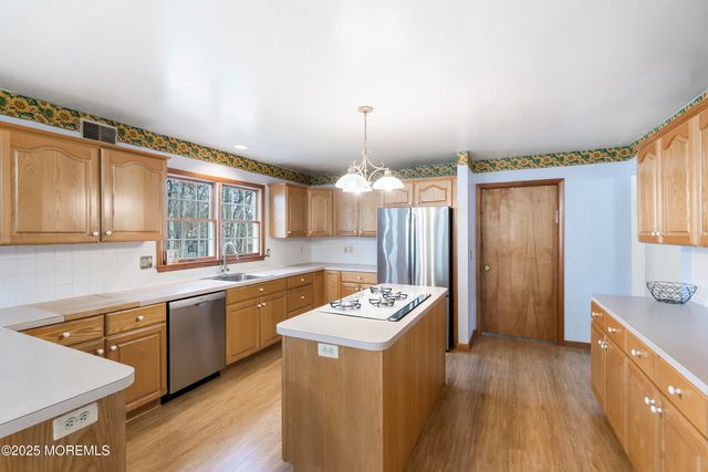 342 Bennetts Mills Road, Jackson, NJ 08527
